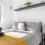 Cozylease 3-Bed Canary Wharf Retreat,Near 02