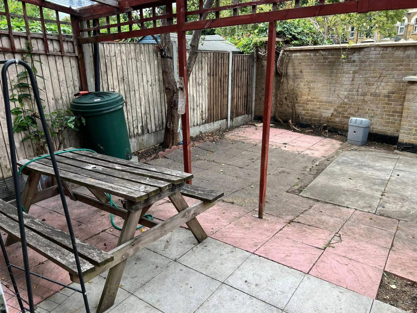 Cozylease 3-bed Canary Wharf Retreat,near 02 Londra