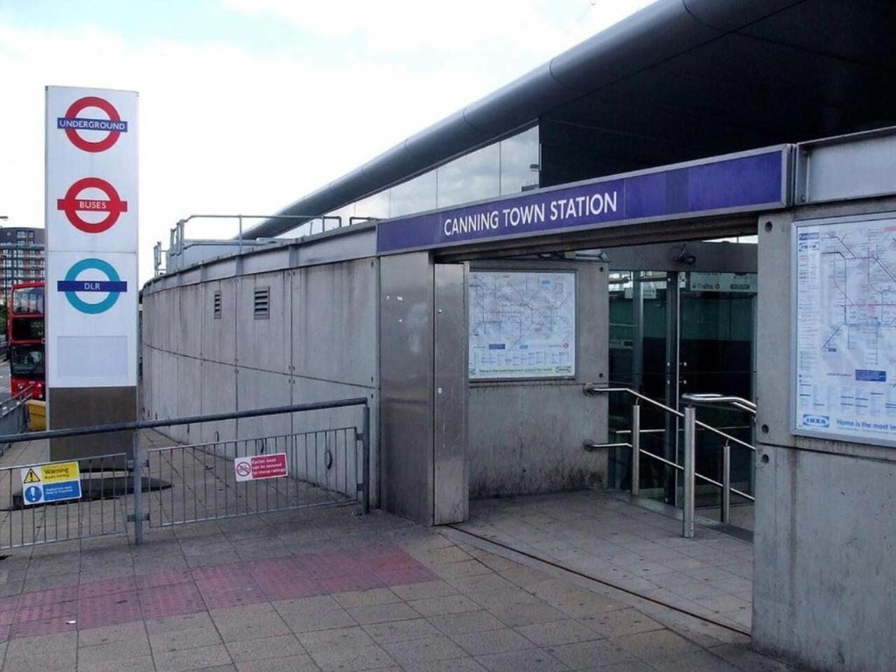 Cozylease 3-bed Canary Wharf Retreat,near 02