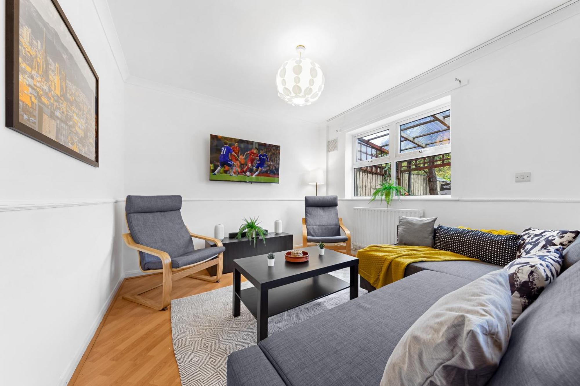 Cozylease 3-bed Canary Wharf Retreat,near 02 * Londra